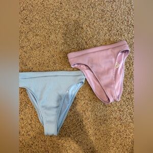 2 Hollister High rise bikini bottoms